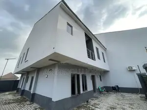 4bdrm Townhouse/Terrace in Kado for sale