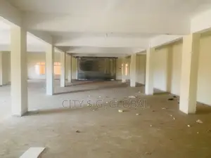 Warehouse in Gudu. Ground Floor