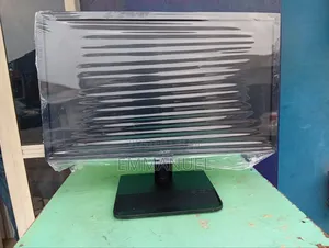 22 Inches Monitor