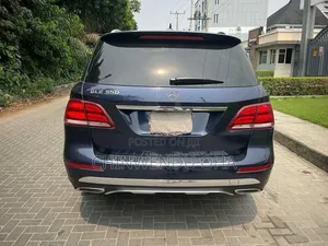 Mercedes-Benz GLE-Class 2016 Blue