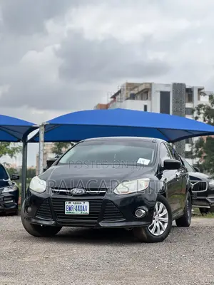 Ford Focus SE 2011 Black