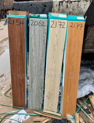 High Monden Quality Vinyl Flooring