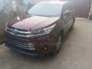 Toyota Highlander 2016 Red