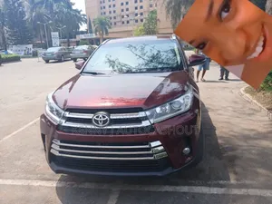 Toyota Highlander 2016 Red