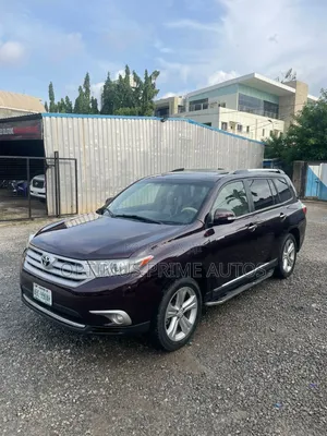 Toyota Highlander 2012 Burgundy