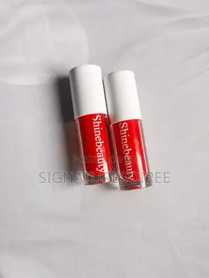 Red Lipgloss