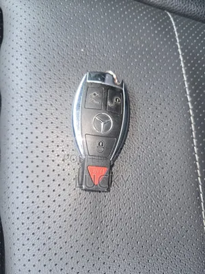 Mercedes-Benz C300 2016 Silver