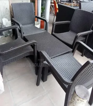 Quality Plastic Chair and Mini Table