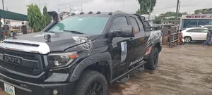 Toyota Tundra Double Cab 4x4 SR5 5.7L Long Bed 2008 Black