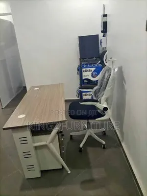 Woodgrain Top Office Desk With White Black Ergonomic Chair