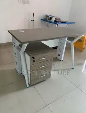 Woodgrain Top Office Desk With White Black Ergonomic Chair
