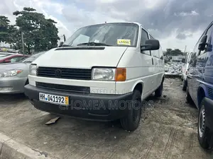 Volkswagen Transporter 2006 White