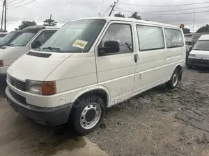 Volkswagen Transporter 2008 White