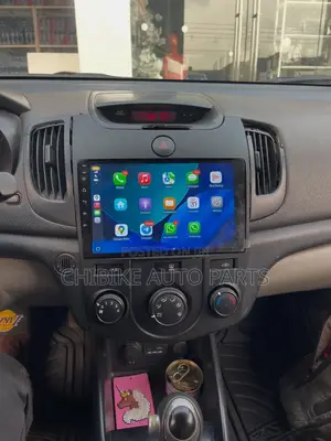 Kia Cerato/Forte 2008-2012 Navigation Apple Carplay/Reverse Camera