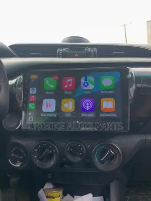 Toyota Hilux 2016-2020 Navigation Apple Carplay/Reverse Camera