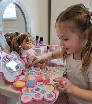 Beautiful Girl Child Makeup Palette Kits Toy Ages 3+