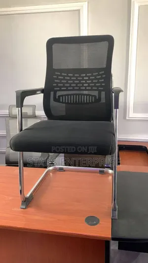 Office Chair / Executive Visitors Chair