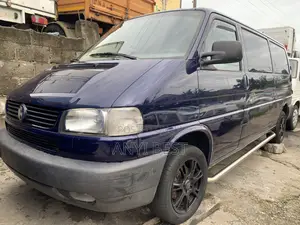 Volkswagen Transporter 2005 Blue