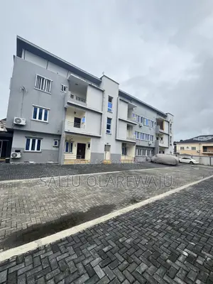 3bdrm Apartment in Sangotedo for sale