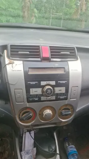 Factory Followcome Radio Honda City 2010-2011 Model