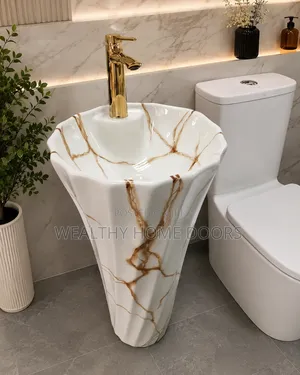 Luxury One-Piece Free-Standing Pedestal Washbasin