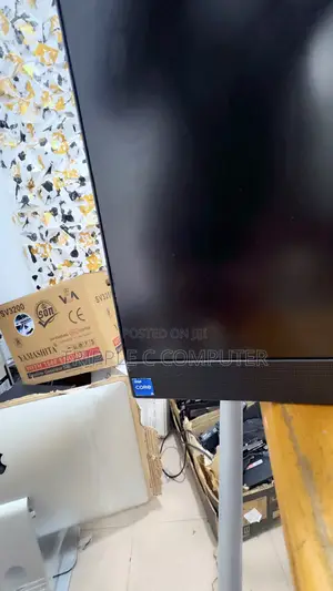Desktop Computer Dell OptiPlex 7460 8GB Intel Core i5 SSD 512GB
