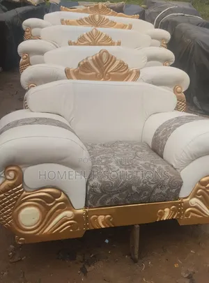 A Month Used 7 Seaters Luxury Royal Leather Sofa Set