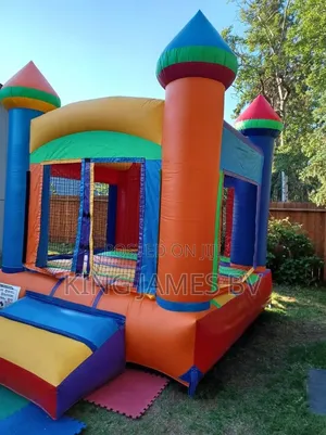 Bouncing Castle – Fun Inflatable Playground