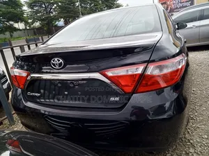 Toyota Camry SE 4dr Sedan (2.5L 4cyl 6A) 2016 Black