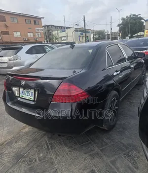 Honda Accord 2006 Black