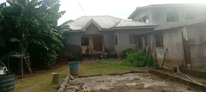 4bdrm Bungalow in Fagbile Estate, Alimosho for sale