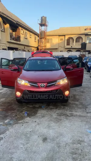 Toyota RAV4 2015 Red