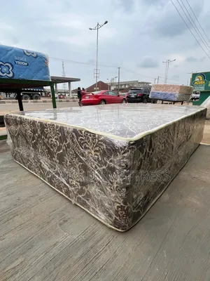 41⁄2 by 6 by 18" Green Earth Semi-Orthopedic Mattress in Ijebu-Ode