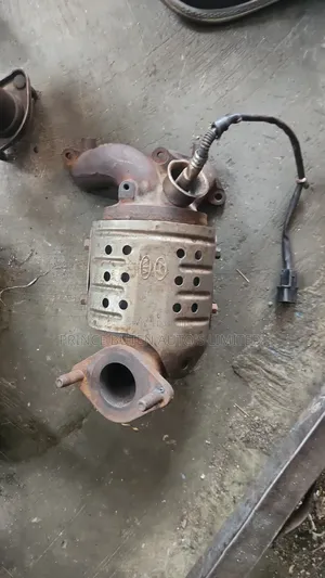 Engine and Center Catalyst Kia Morning/Picanto 2012