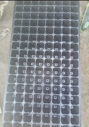 Farm Seed Tray 300 / 250 Holes
