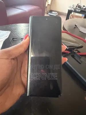Samsung Z 16 GB Black
