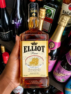 Elliot Rum Carton