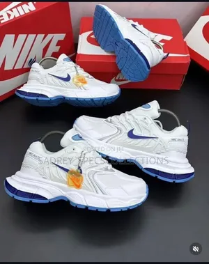 Top Notch Feets Luxury Sneakers for Men and Unisex