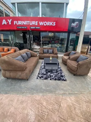 7 Sitters Brownish Sofas