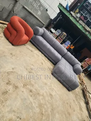 Quality L-Shaped Upholstery Padded Sofa Chairs.