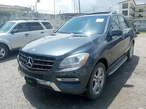 Mercedes-Benz M Class 2012 Gray