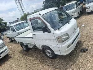Daihatsu Hijet 2006 White