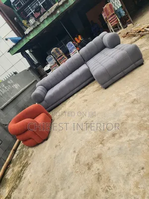 Luxury L-Shaped Padded Sofa With Single Seater