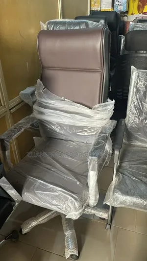 Semi Office Executive Chair