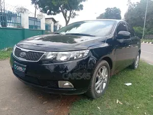 Kia Cerato 2011 Black