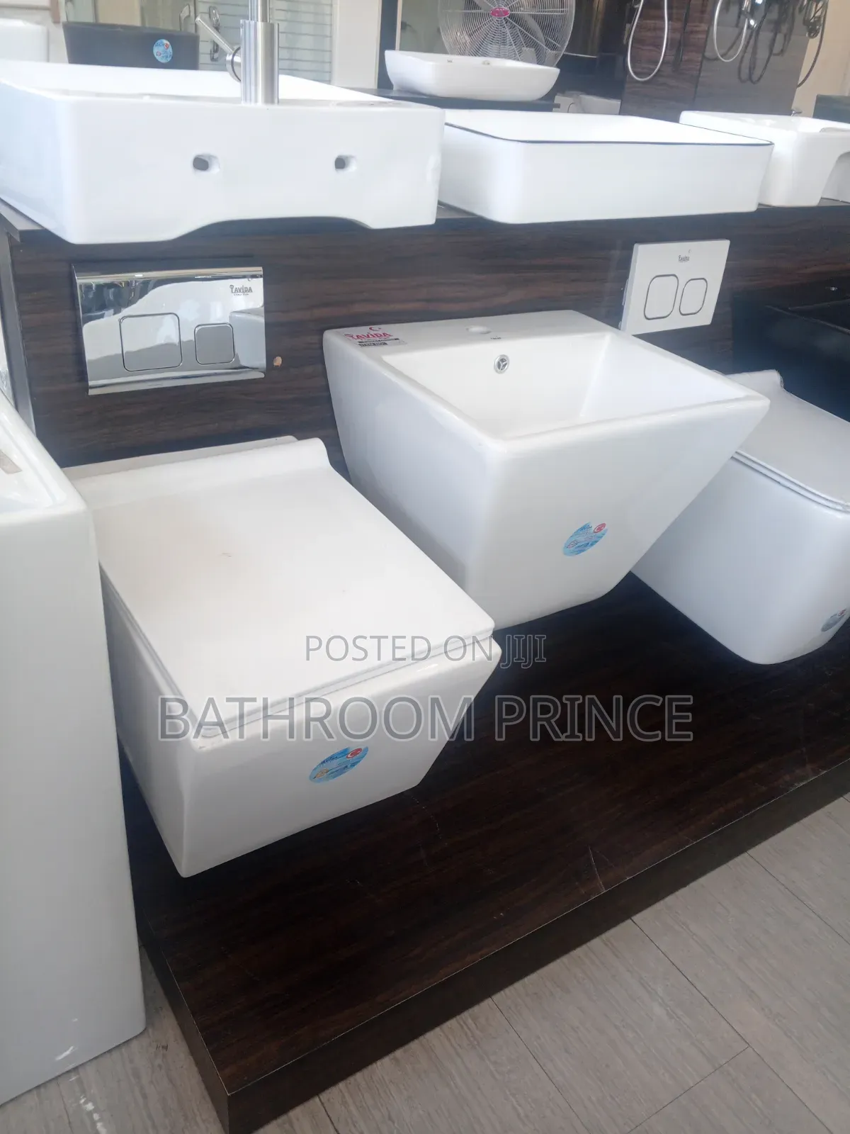 Sharp Square White Conceal Water Closet