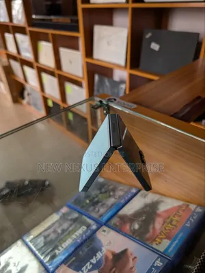 Samsung Galaxy Z Flip6 256 GB Green