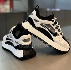 Brand New Unisex Fashion Sneakers, Different Designs Available