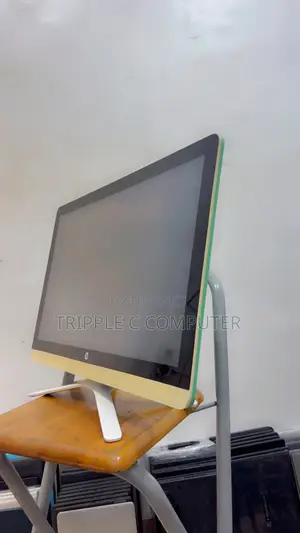 Desktop Computer HP 200 G4 4GB Intel Core i5 HDD 1T