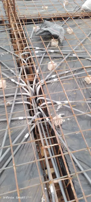 Professional Electrical Conduit Piping on Decking | House Wiring